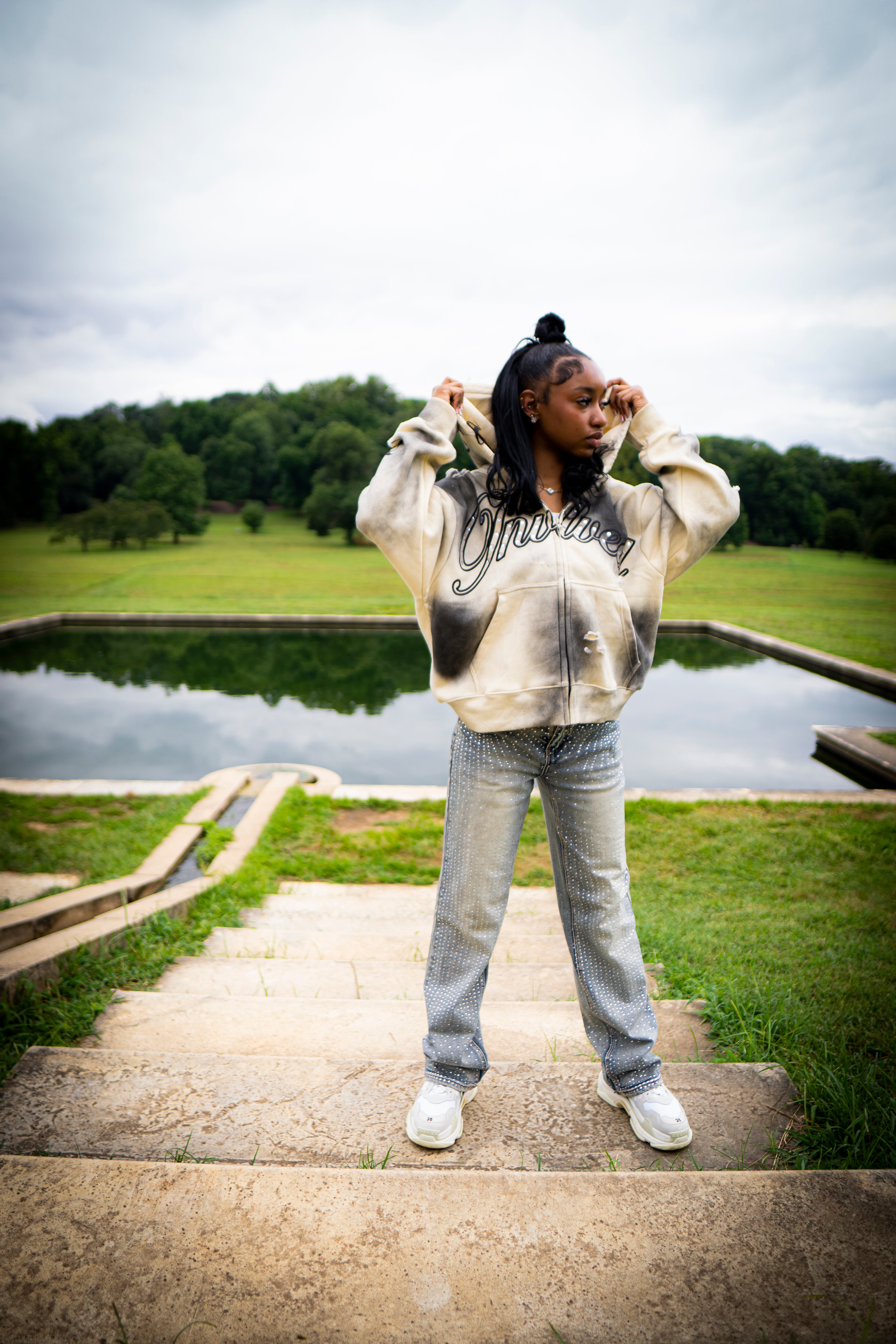 Crème “VLV” Zip-Up Hoodie